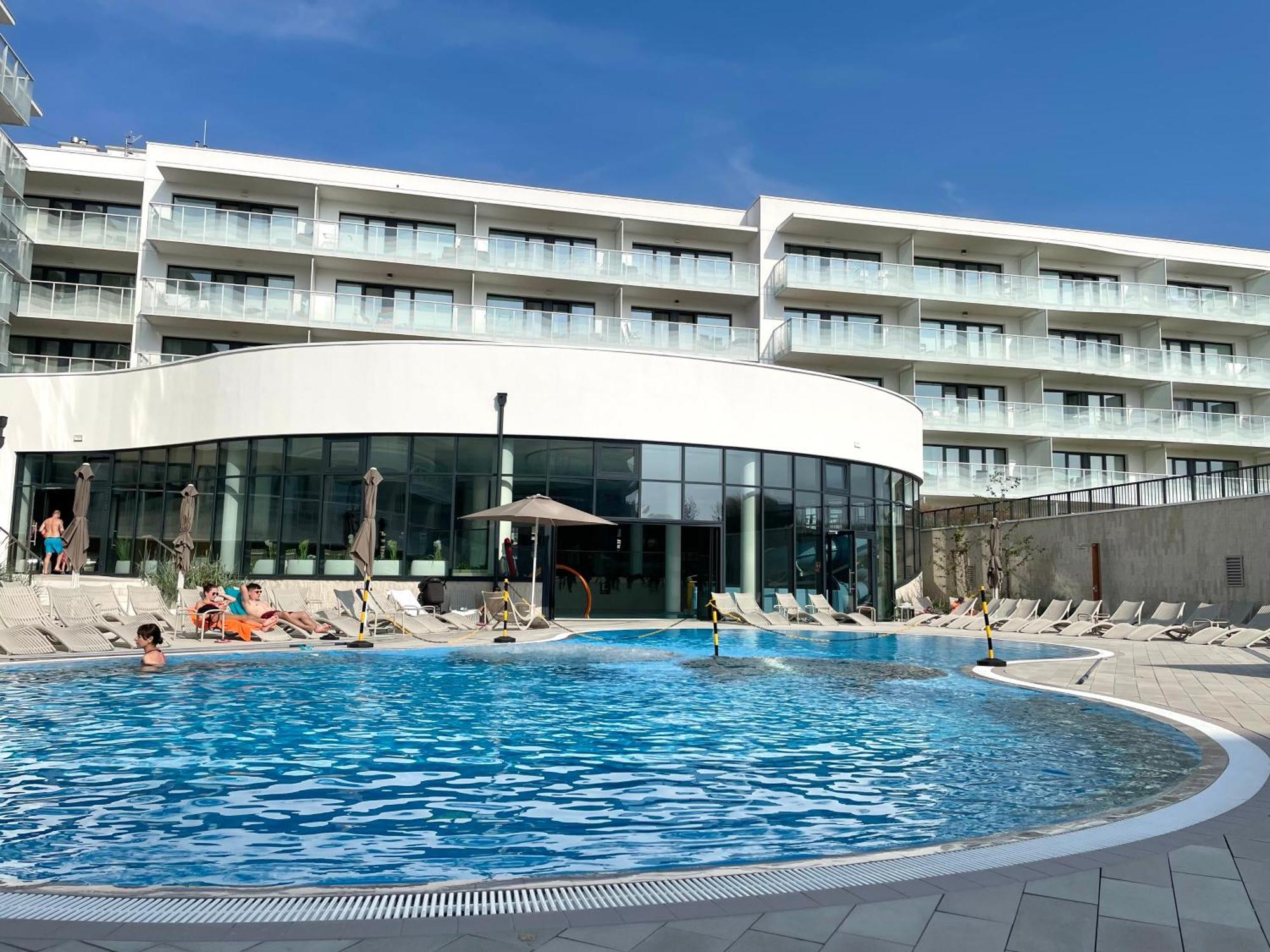 Polanki Aqua Apartamenty Premium - W Cenie Nielimitowany Dostep Do Strefy Aqua Kołobrzeg Buitenkant foto